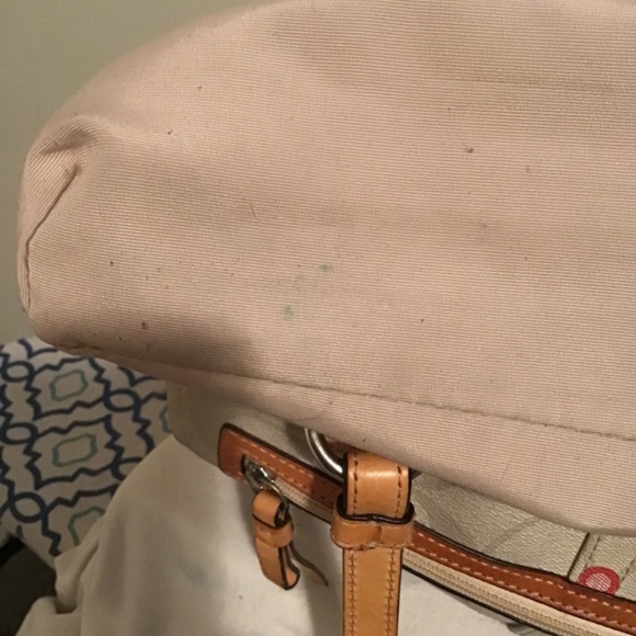 🔥COACH, Shoulder bag, see photos , very light stains on inside, exterior great - Picture 8 of 12